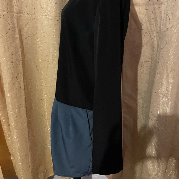 BCBGeneration Color Block long sleeve dress NWT - Picture 2 of 5